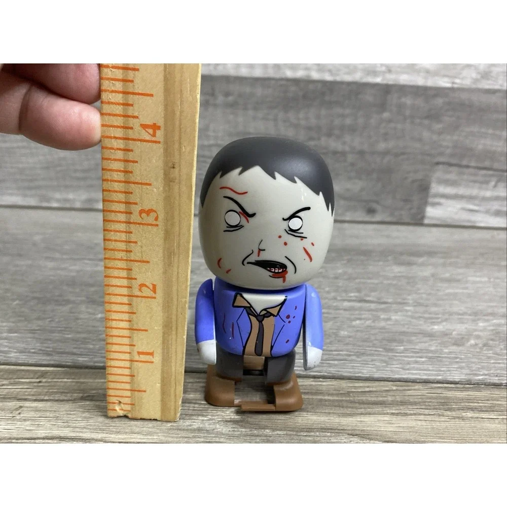 AMC The Walking Dead Wind‎ Ups Action Figure Walker